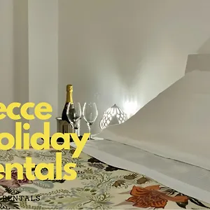 Lecce Holiday Rentals , Lecce Italia